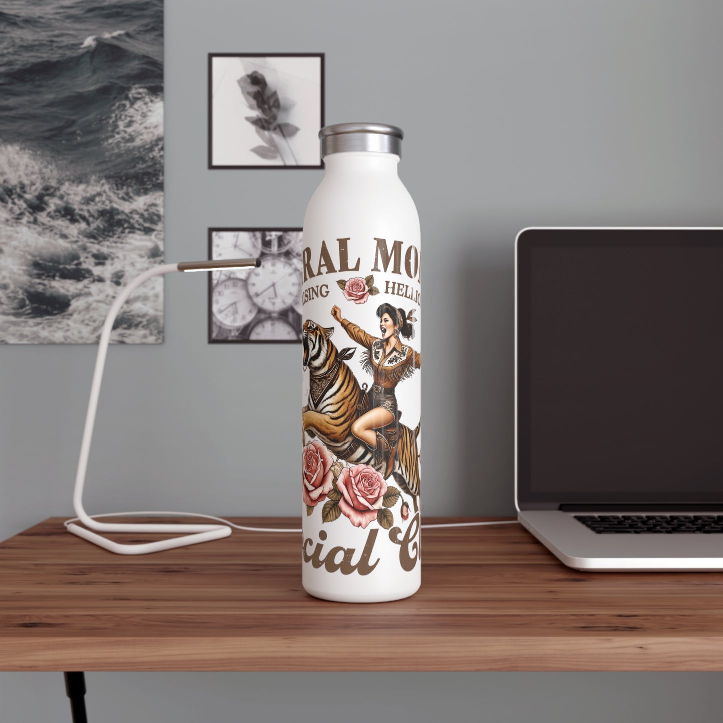 Feral Mom Slim Water Bottle - Stylish & Functional Hydro Flask for Active Moms - GULLYDESIGN