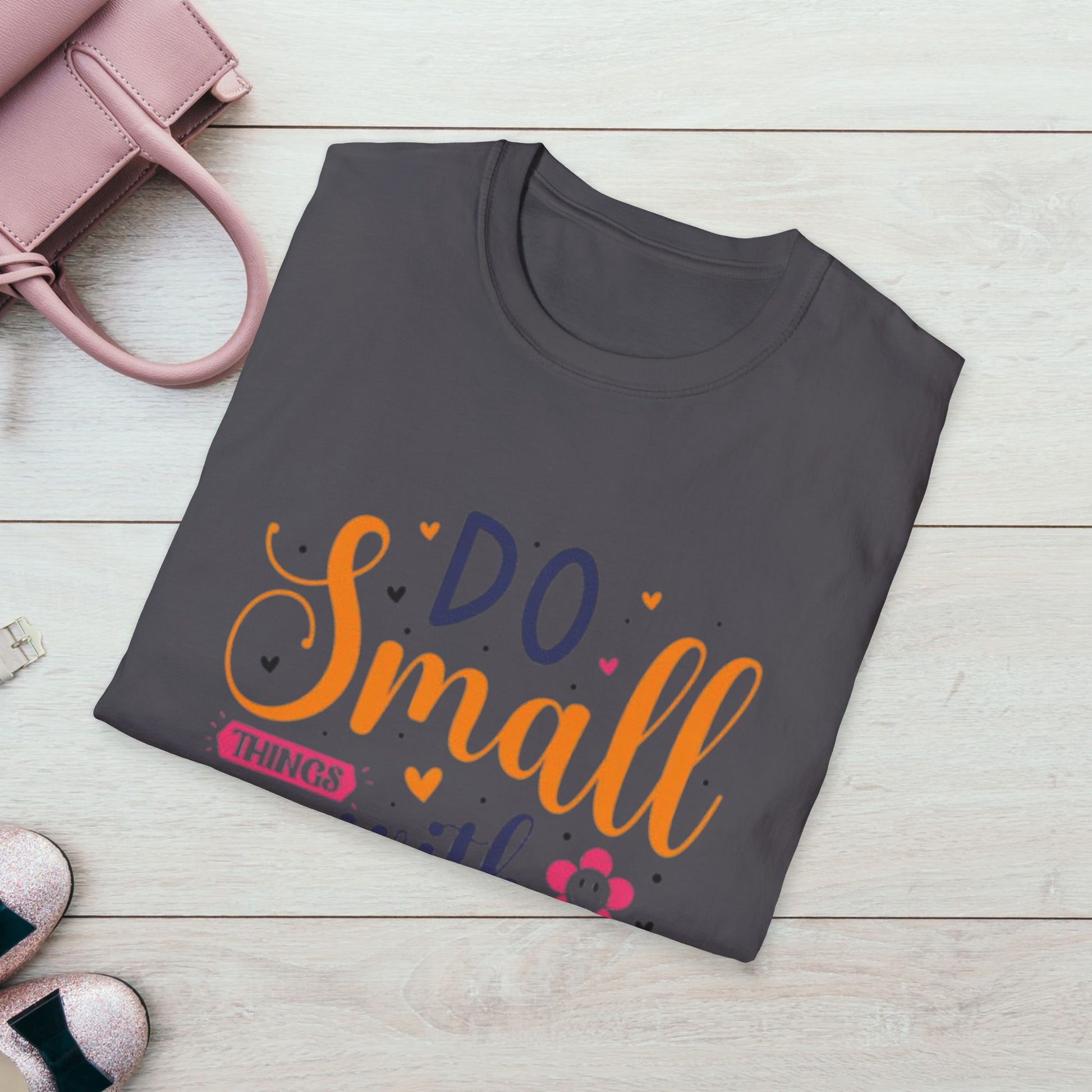 Do Small Things With Great Love Inspirational Tee - GULLYDESIGN